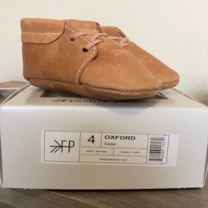 Freshly Picked Cedar Oxford Soft Sole Moccasins